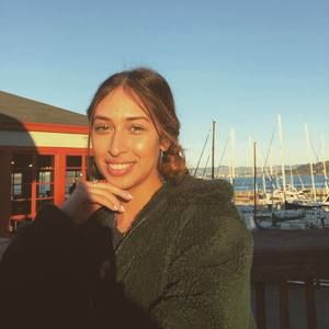 Meet your Posher, Jacquelyn